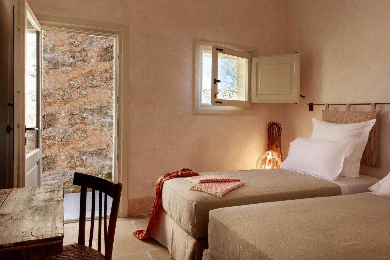 Masseria Del Gigante Carpignano Salentino Buitenkant foto